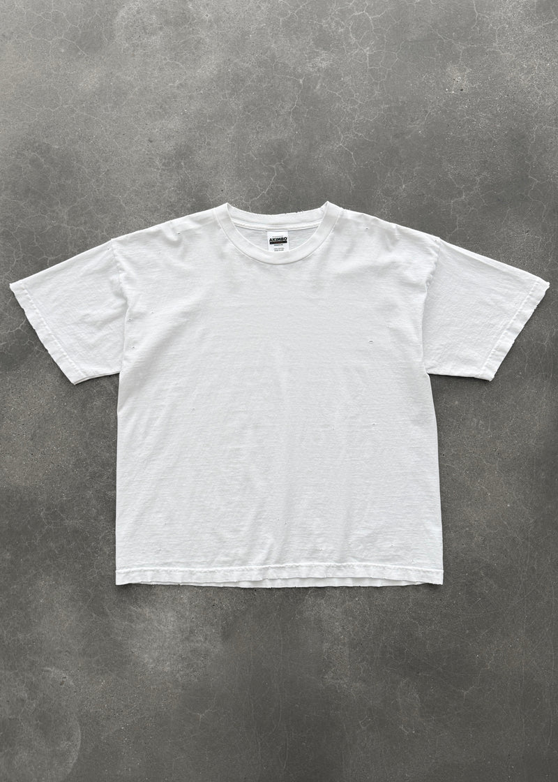 AKIMBO DISTRESSED “1999” BLANK TEE - WHITE AKIMBO DISTRESSED “1999” BLANK TEE - WHITE
