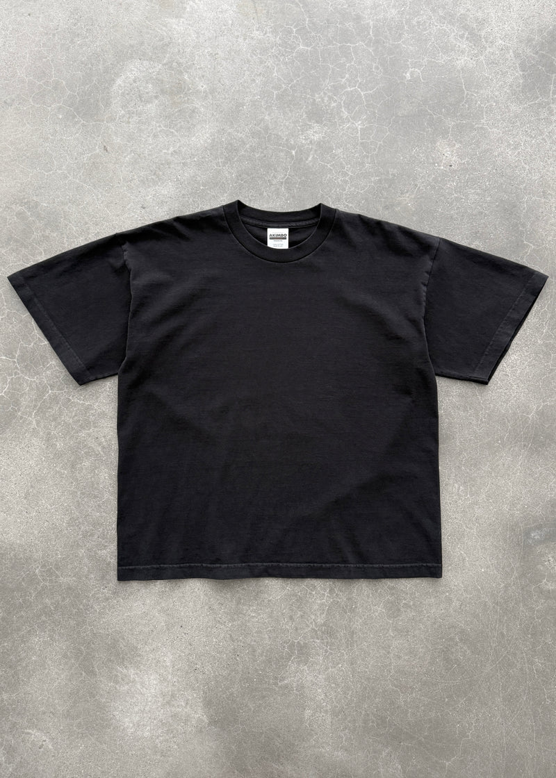 AKIMBO THE “1999” BLANK TEE - STONEWASHED BLACK AKIMBO THE “1999” BLANK TEE - STONEWASHED BLACK